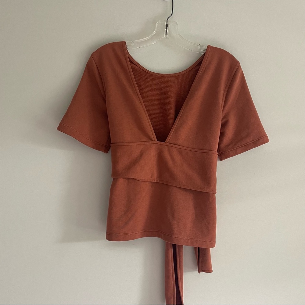 Nike Studio Yoga Wrap Top Dusty Peach Small S - Picture 6 of 9